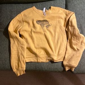 Crew neck sweatshirt yellow medium